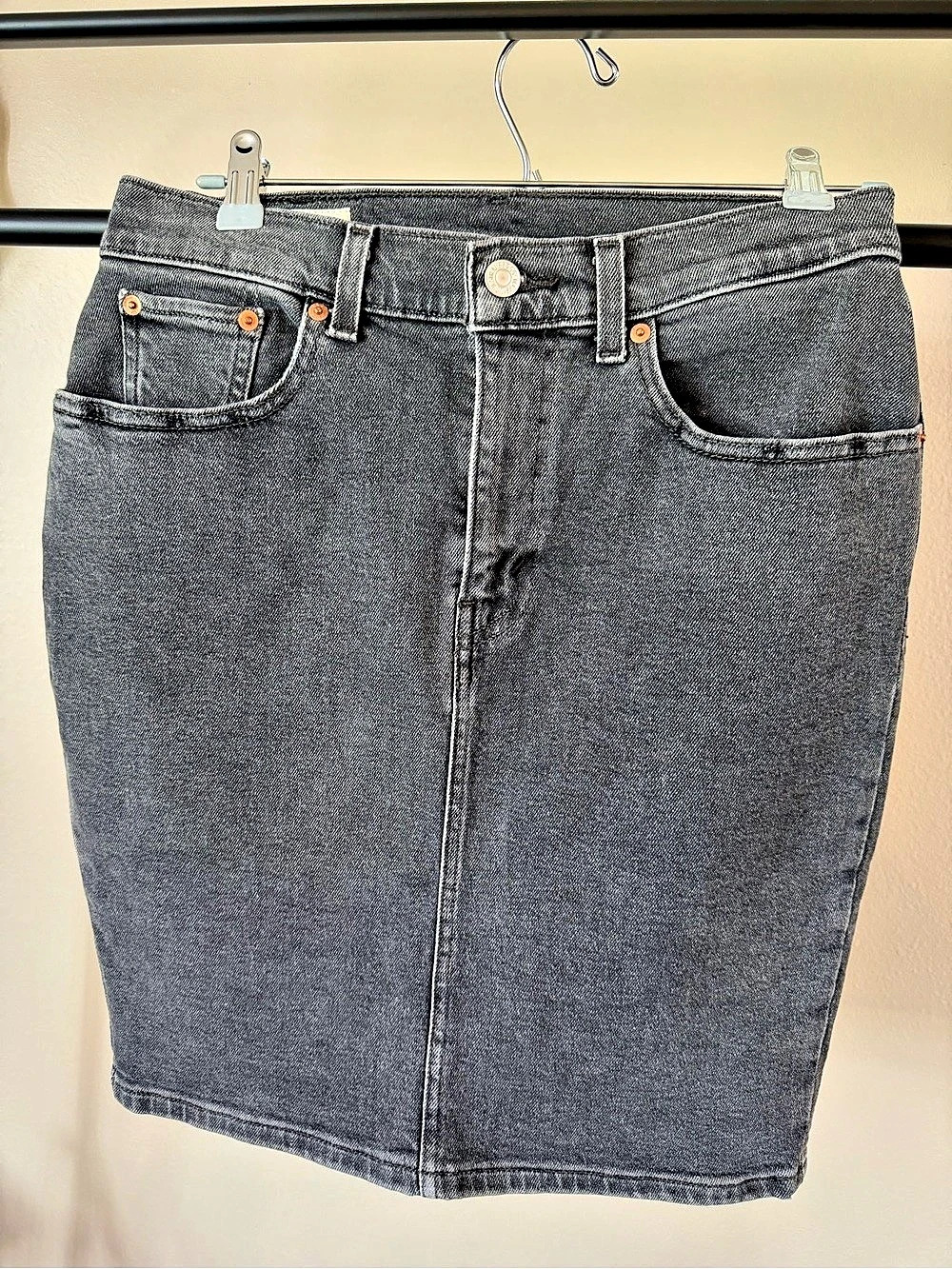 Levi's High-Rise Back Slit Skirt Denim Pencil Skirt Gray Waist 28